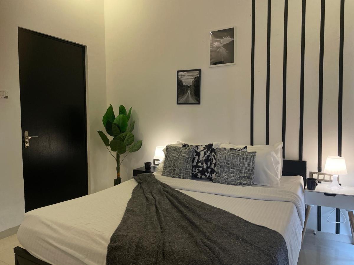 Eko Stay- Tropicana Villa Лонавала Экстерьер фото